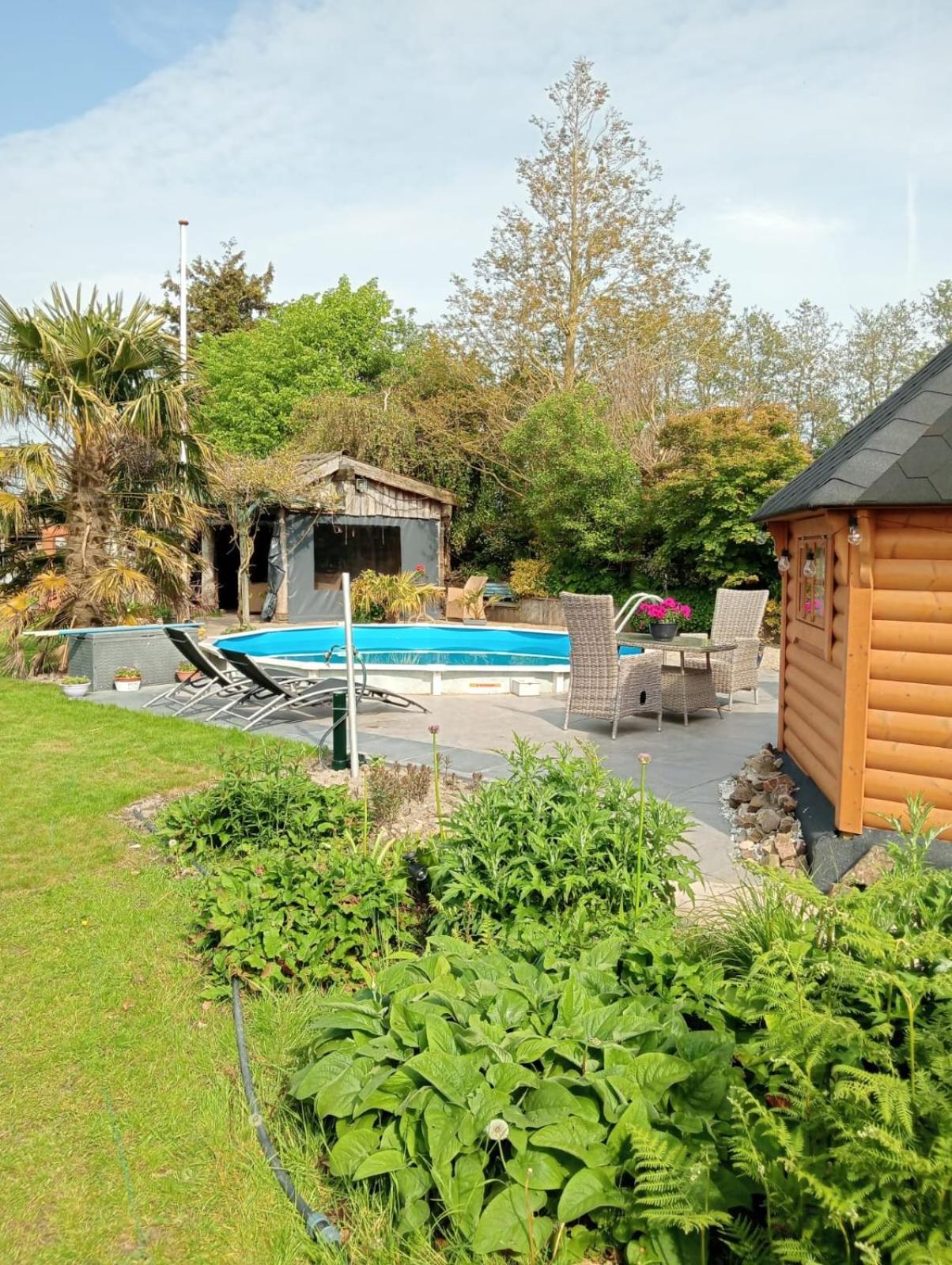 Kota Wadway Vila Spanbroek Exterior foto