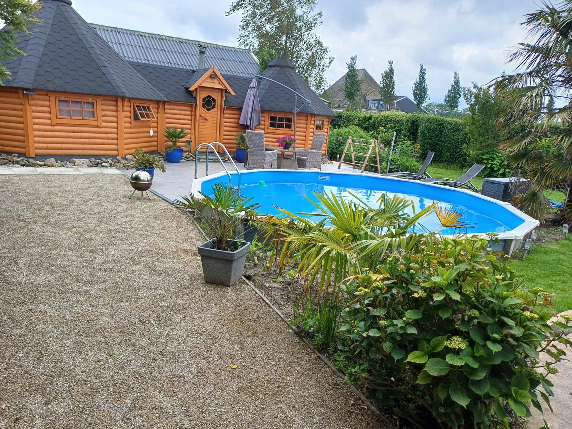 Kota Wadway Vila Spanbroek Exterior foto