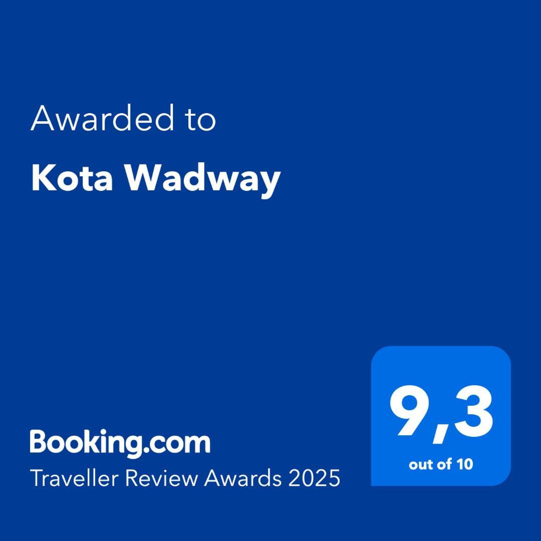 Kota Wadway Vila Spanbroek Exterior foto
